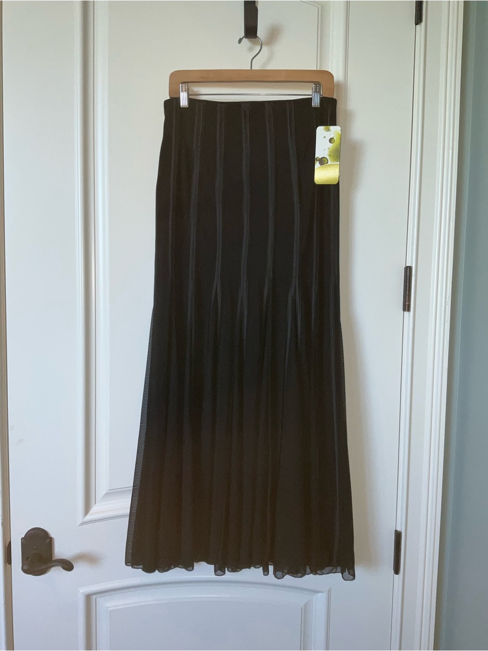 Women's Black Pleated Maxi Skirt - Flowing Silhouette